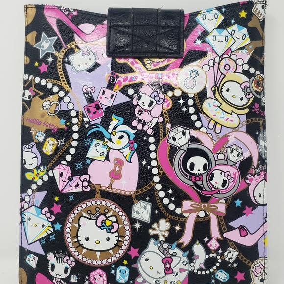 Tokidoki Hello Kitty ipad case - Picture 2 of 4